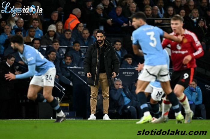 Man United Pecundangi Man City Lewat Fergie Time, Ruben Amorim Bangkitkan Rekor Sir Alex Ferguson